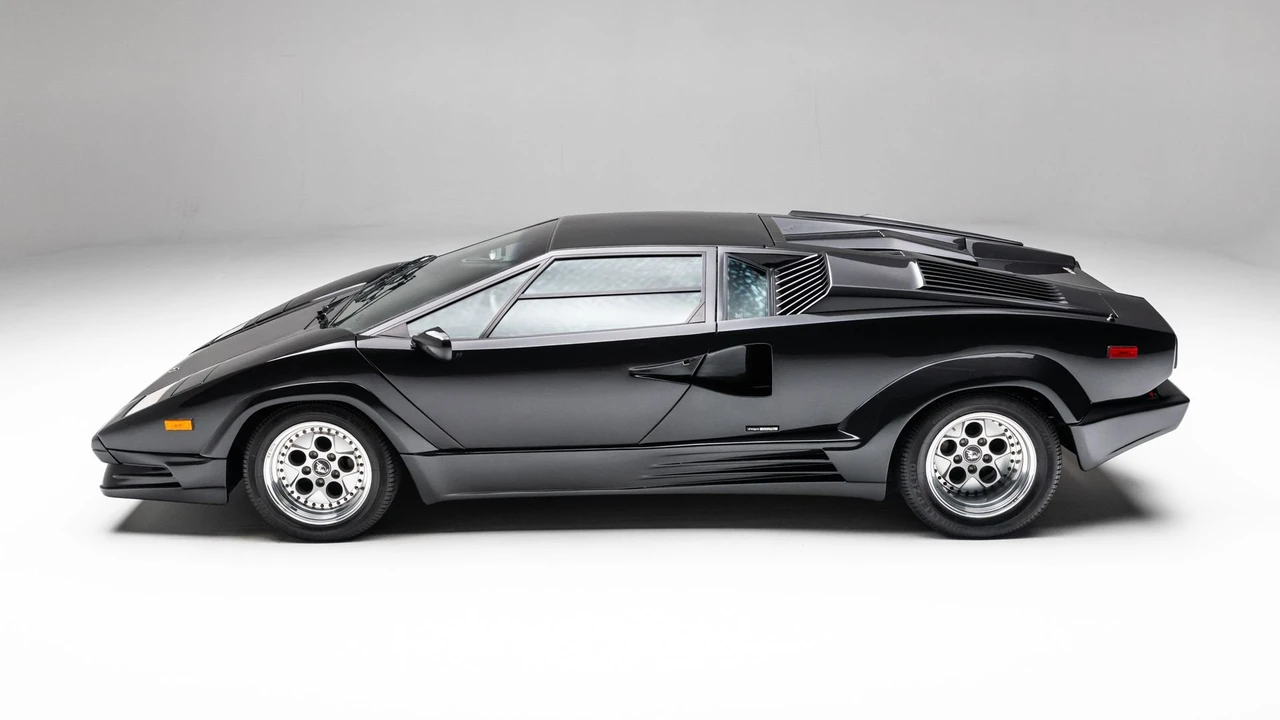 1989 Lamborghini Countach 25th Anniversary Edition - Image 31 of 31
