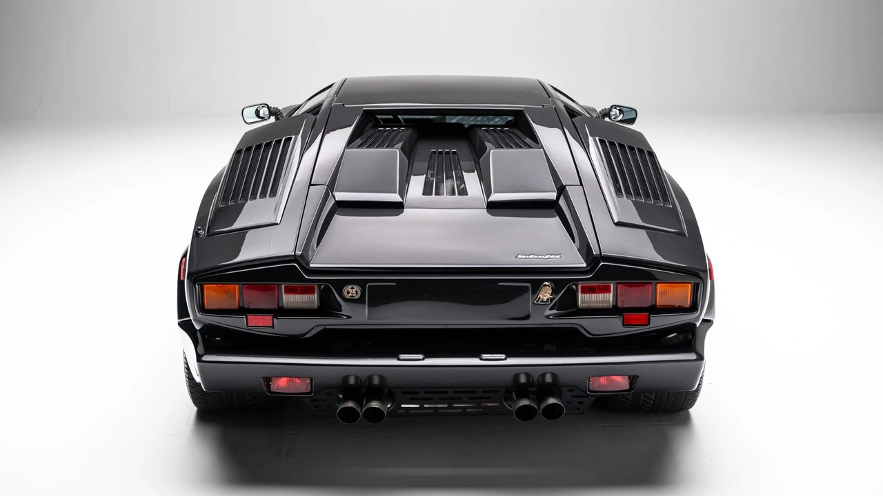1989 Lamborghini Countach 25th Anniversary Edition - Image 27 of 31