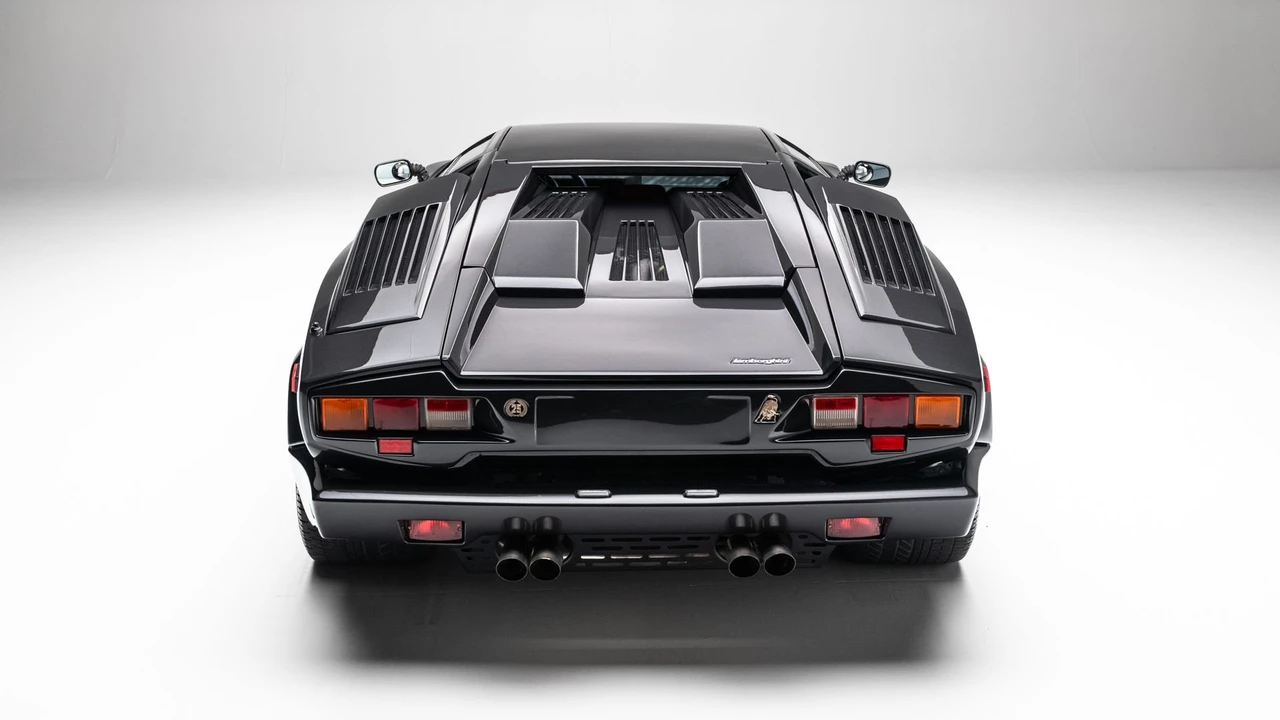 1989 Lamborghini Countach 25th Anniversary Edition - Image 4 of 31