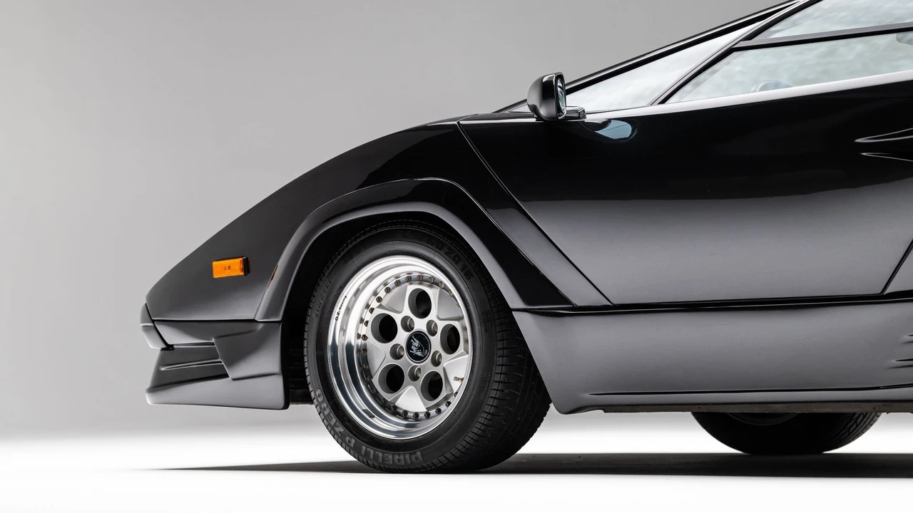 1989 Lamborghini Countach 25th Anniversary Edition - Image 8 of 31