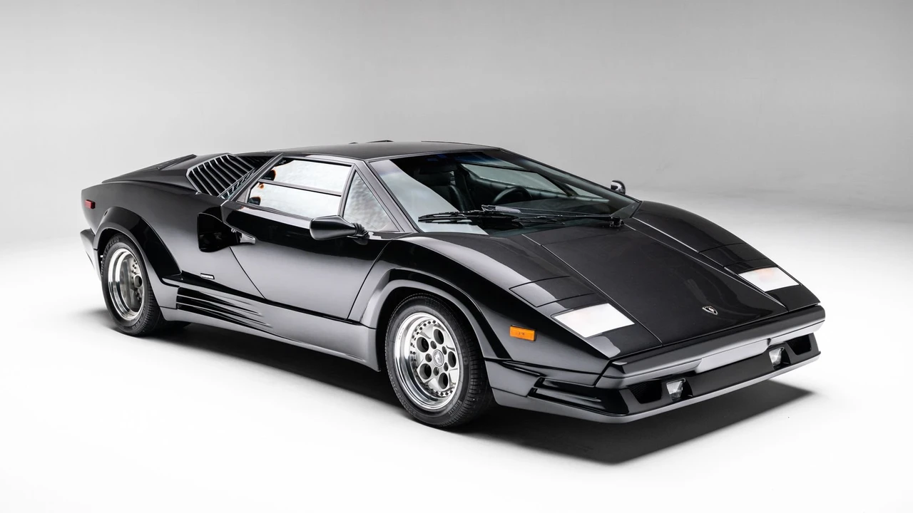 1989 Lamborghini Countach 25th Anniversary Edition - Image 22 of 31