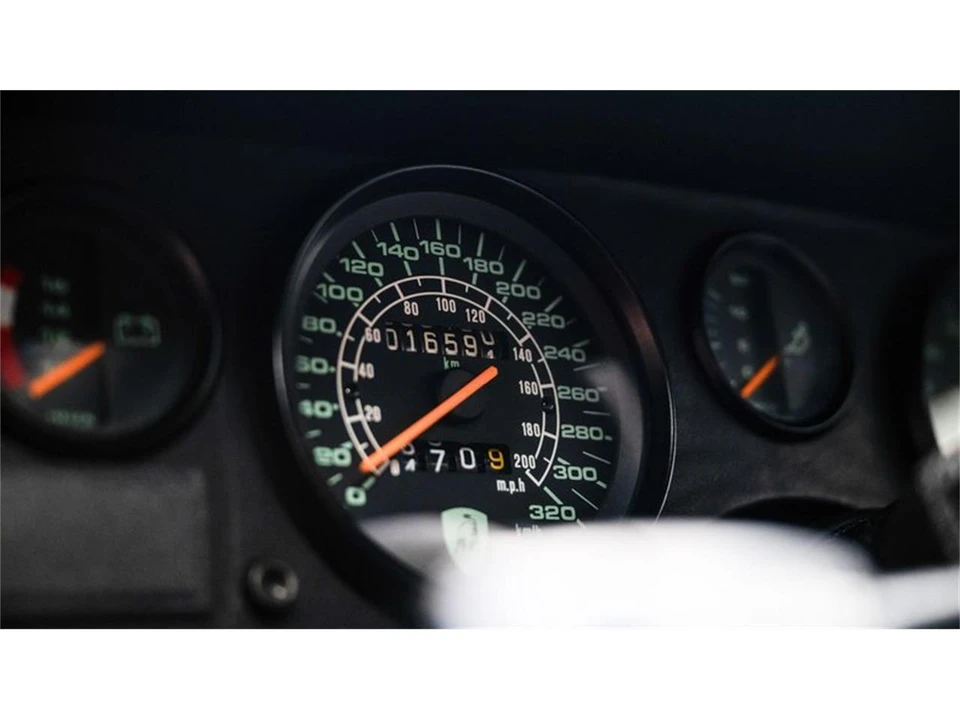 1989 Lamborghini Countach 25th Anniversary Edition - Image 9 of 31