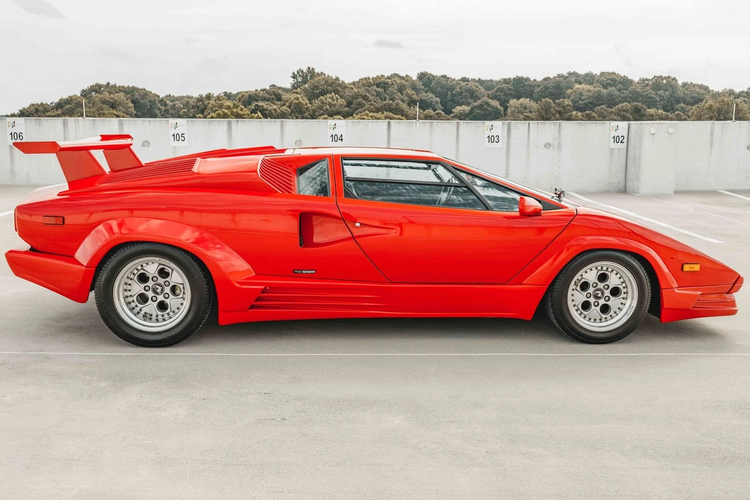 1989 Lamborghini Countach 25th Anniversary Edition - Image 22 of 31