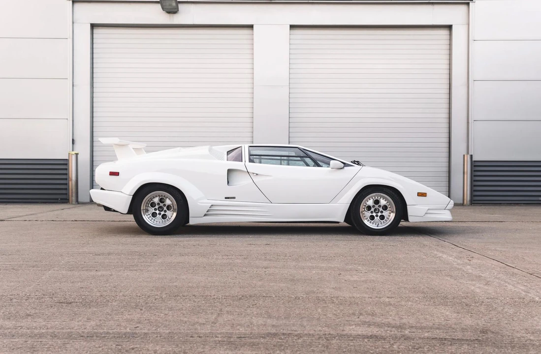 1989 Lamborghini Countach 25th Anniversary Edition - Image 16 of 31
