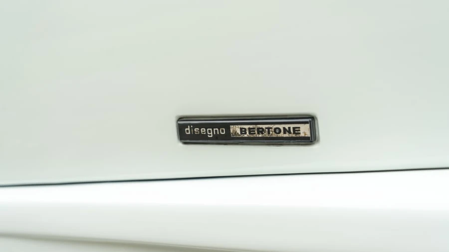 1989 Lamborghini Countach 25th Anniversary Edition - Image 19 of 20