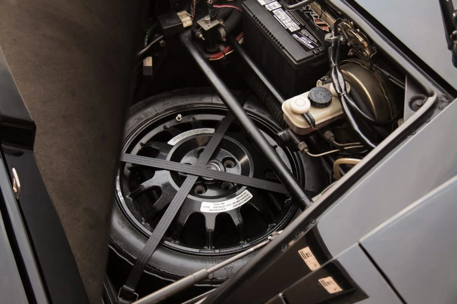 1989 Lamborghini Countach 25th Anniversary Edition - Image 7 of 12
