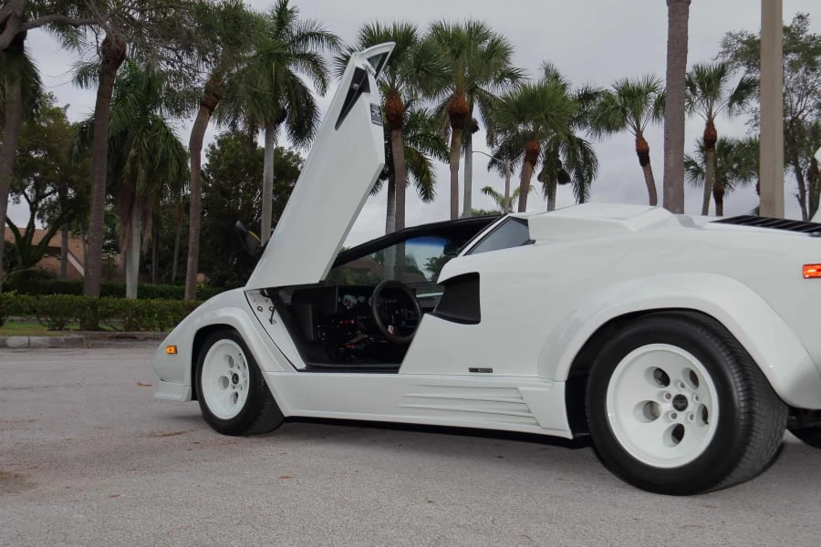 1989 Lamborghini Countach 25th Anniversary Edition - Image 12 of 31
