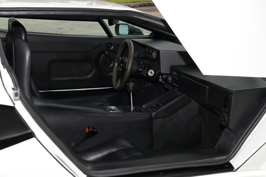 1989 Lamborghini Countach 25th Anniversary Edition - Image 20 of 31