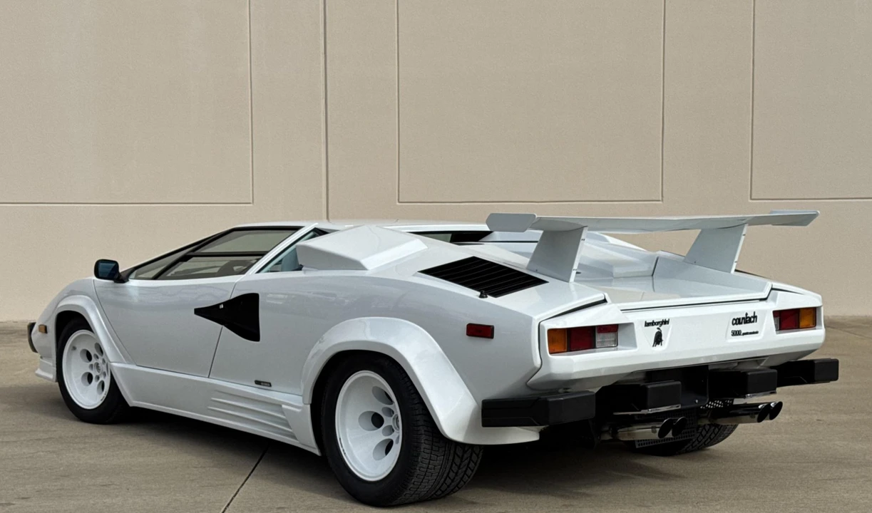 1989 Lamborghini Countach LP5000 Quattrovalvole - Image 30 of 31