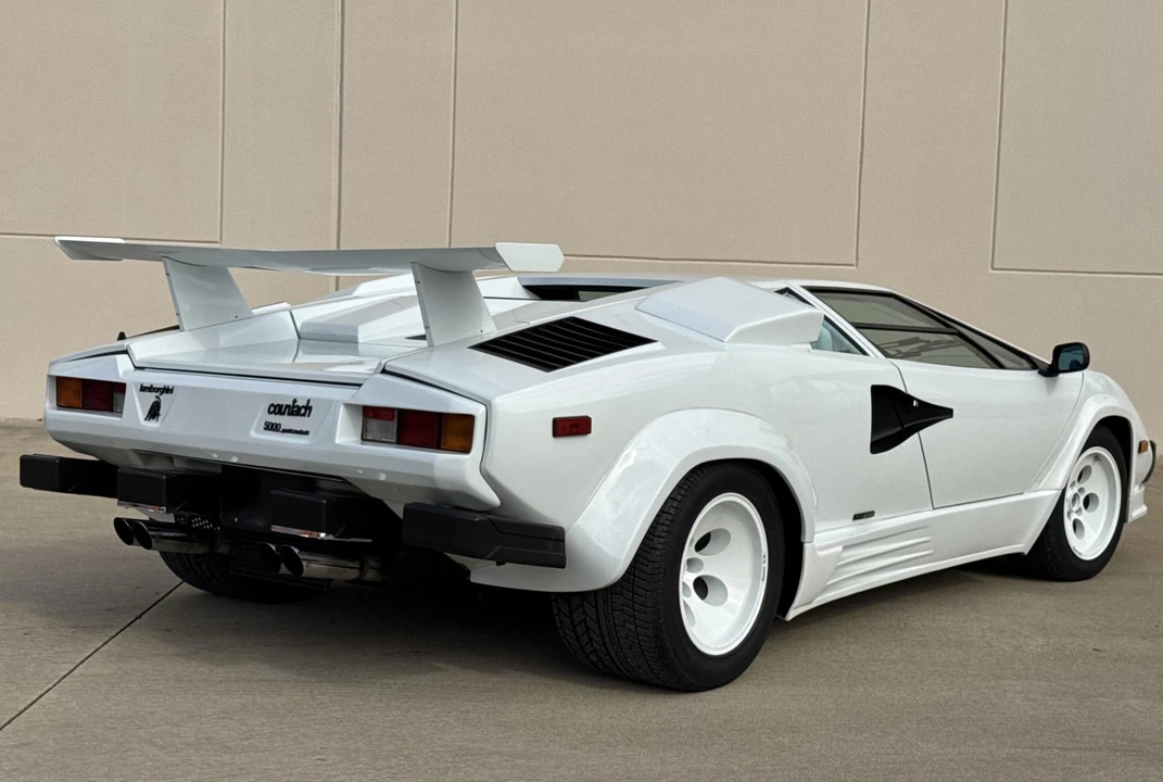 1989 Lamborghini Countach LP5000 Quattrovalvole - Image 23 of 31