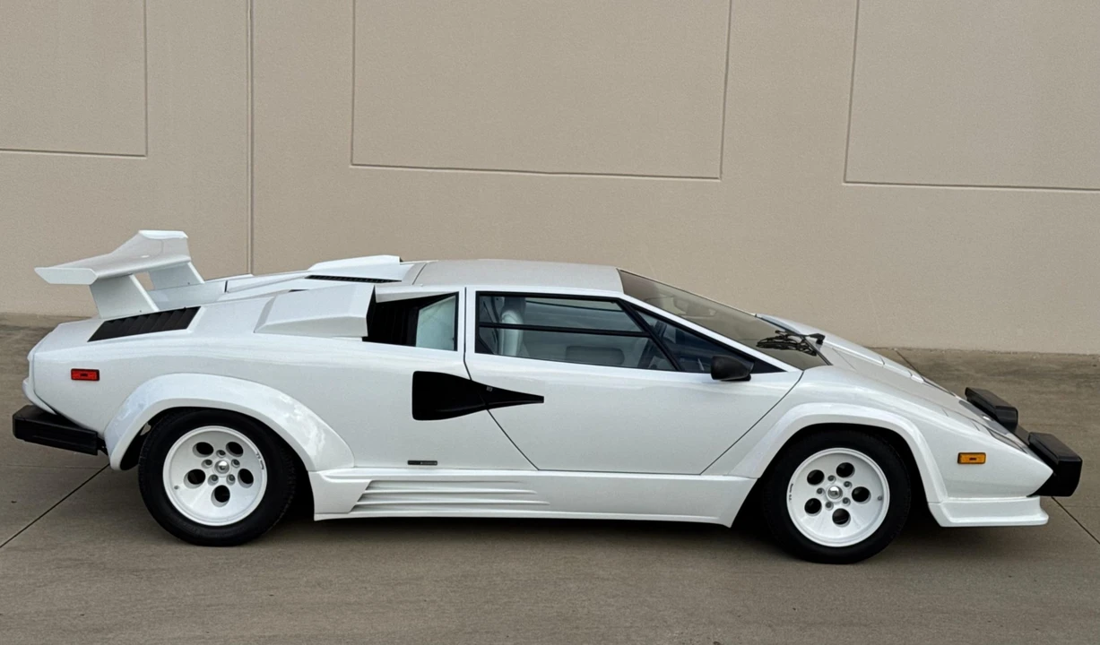 1989 Lamborghini Countach LP5000 Quattrovalvole - Image 18 of 31