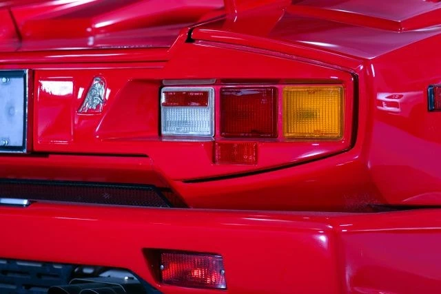 1989 Lamborghini Countach 25th Anniversary Edition - Image 24 of 27