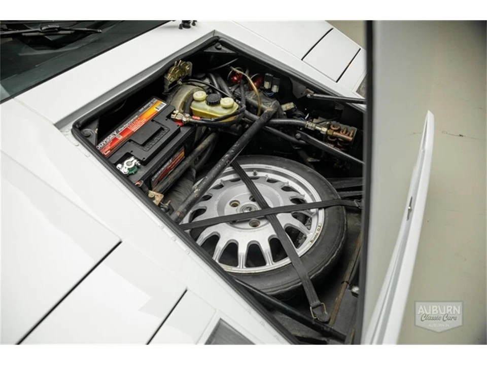 1989 Lamborghini Countach 25th Anniversary Edition - Image 27 of 31