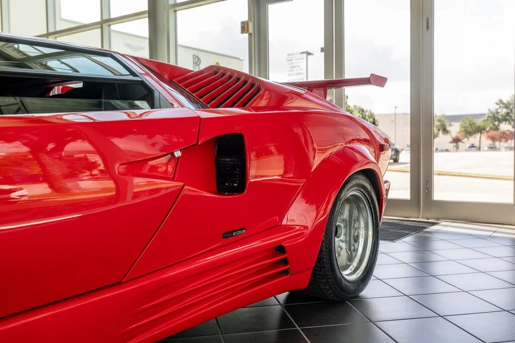 1989 Lamborghini Countach 25th Anniversary Edition - Image 7 of 31