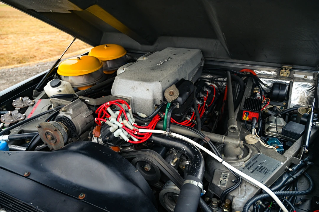 1989 Lamborghini LM002 - Image 7 of 31