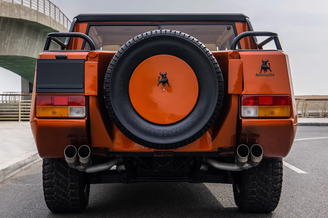 1989 Lamborghini LM002 - Image 18 of 31