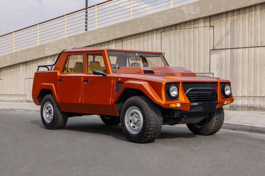1989 Lamborghini LM002 - Image 3 of 31