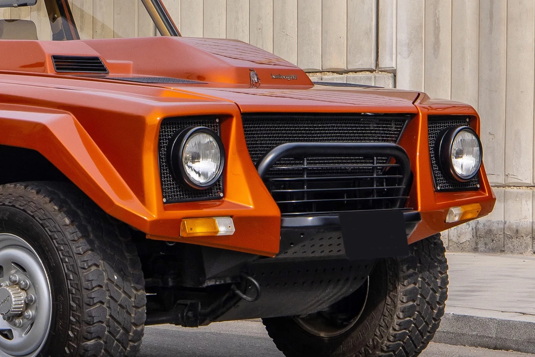 1989 Lamborghini LM002 - Image 27 of 31