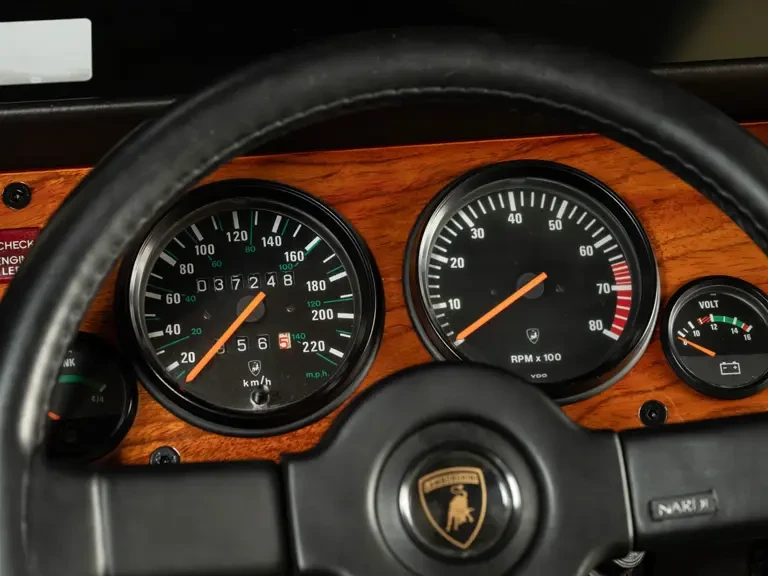 1989 Lamborghini LM002 - Image 9 of 31