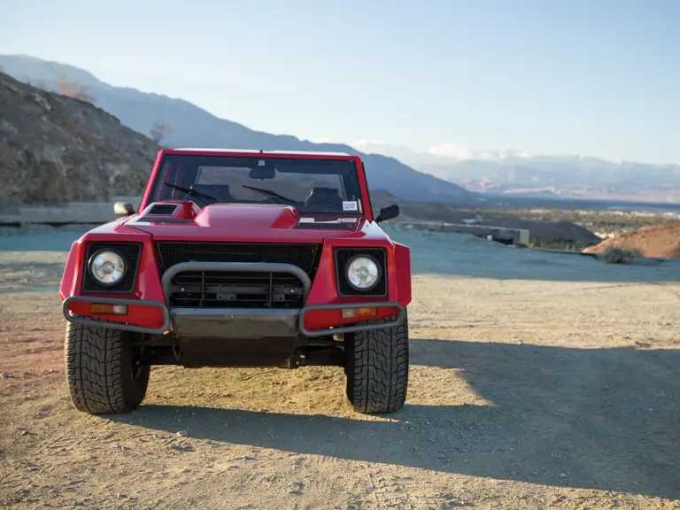1989 Lamborghini LM002 - Image 16 of 17