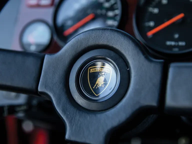 1989 Lamborghini LM002 - Image 11 of 17