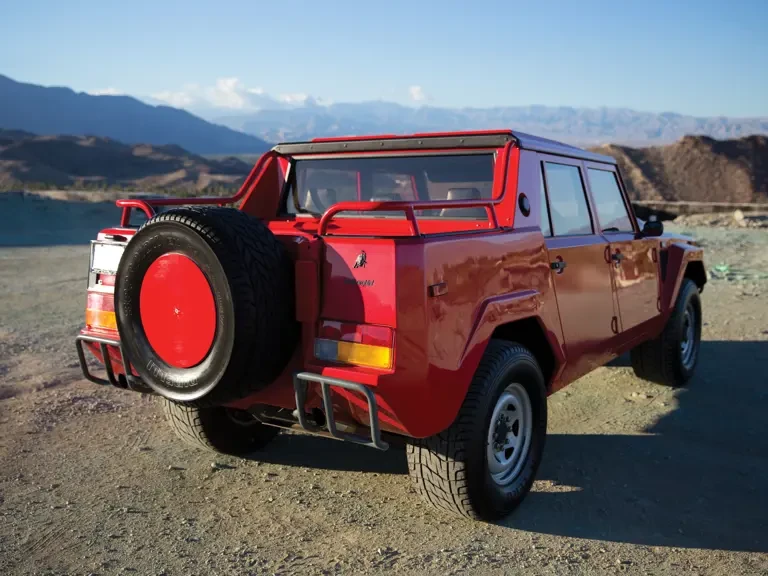 1989 Lamborghini LM002 - Image 17 of 17