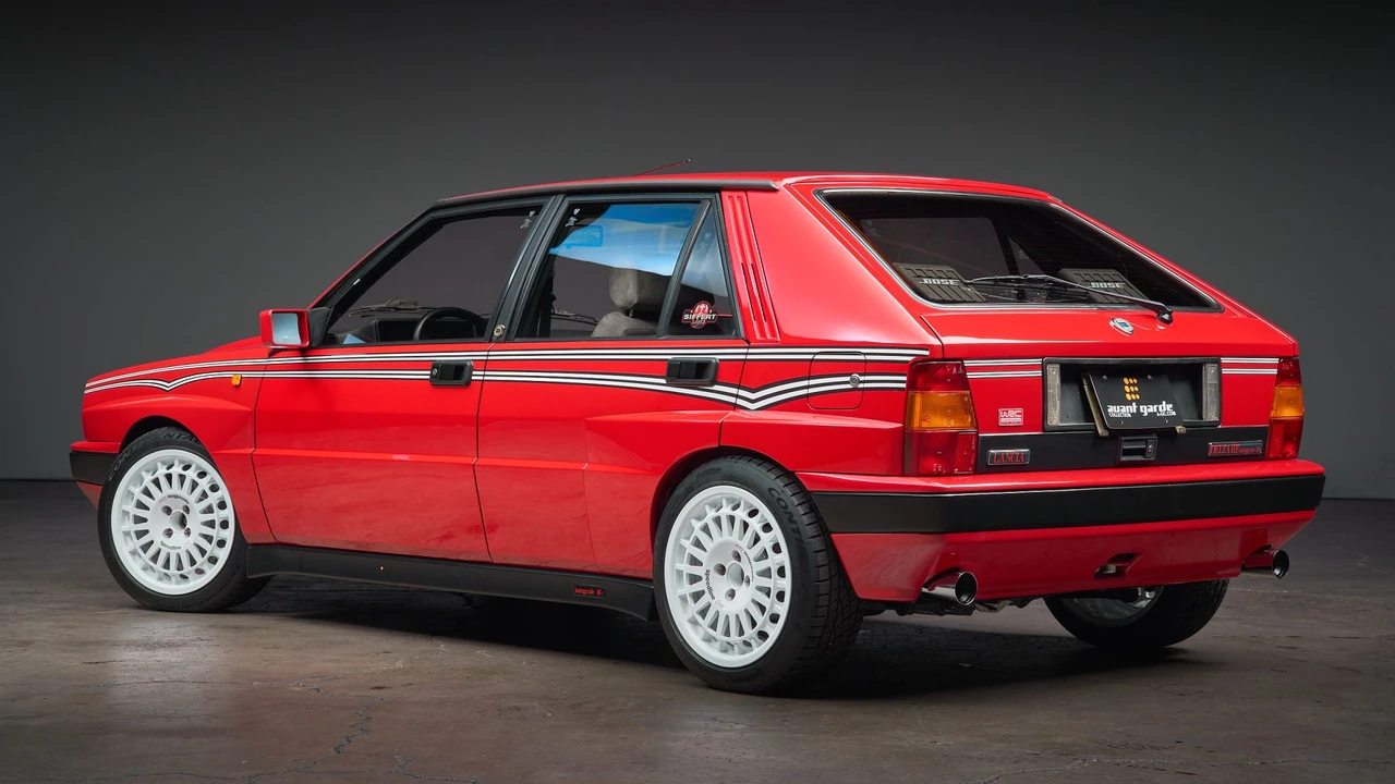 1989 Lancia Delta 1st Gen - Image 15 of 31