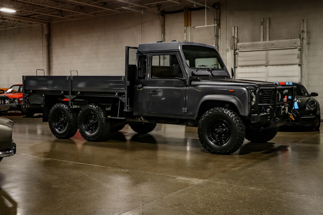 1989 Land Rover Defender 110 - Image 16 of 31