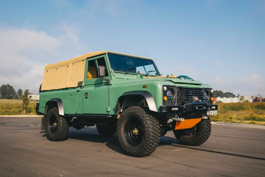 1989 Land Rover Defender 110 - Image 9 of 30