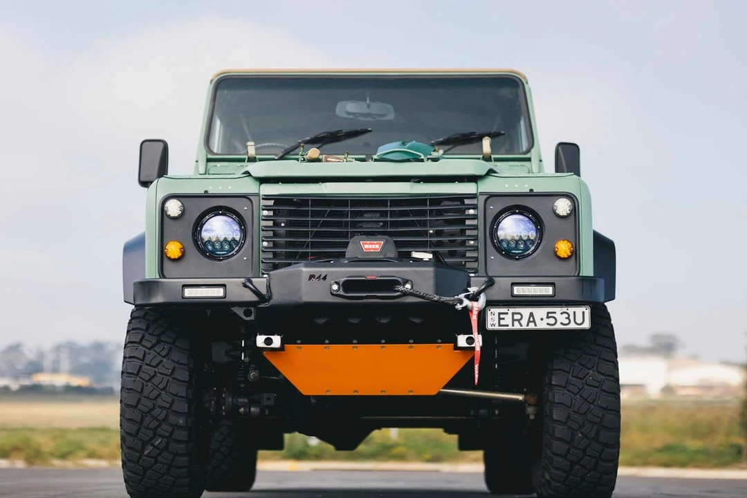 1989 Land Rover Defender 110 - Image 19 of 30