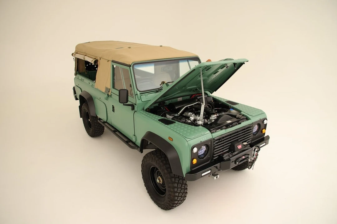 1989 Land Rover Defender 110 - Image 24 of 30