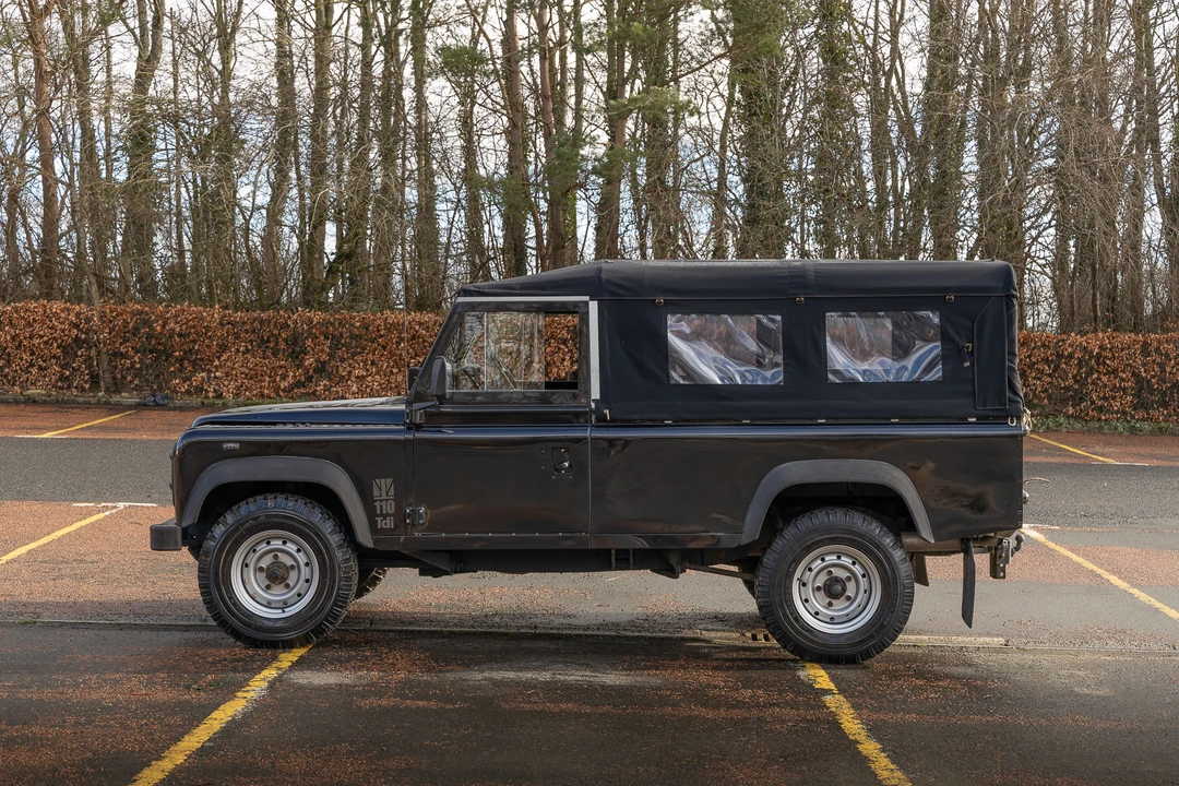 1989 Land Rover Defender 110 - Image 17 of 31