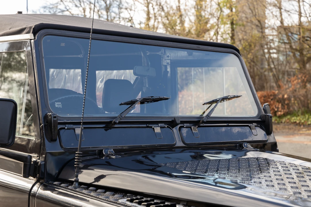 1989 Land Rover Defender 110 - Image 21 of 31