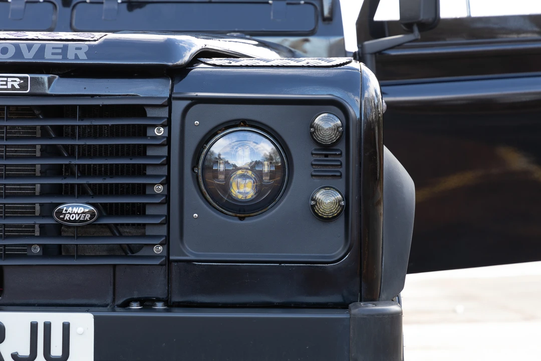 1989 Land Rover Defender 110 - Image 27 of 31