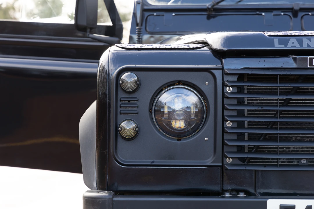 1989 Land Rover Defender 110 - Image 28 of 31