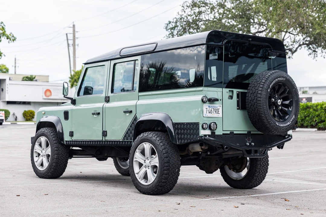 1989 Land Rover Defender 110 - Image 7 of 31