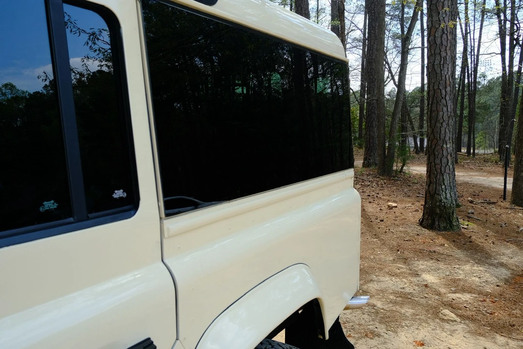 1989 Land Rover Defender 110 - Image 30 of 31