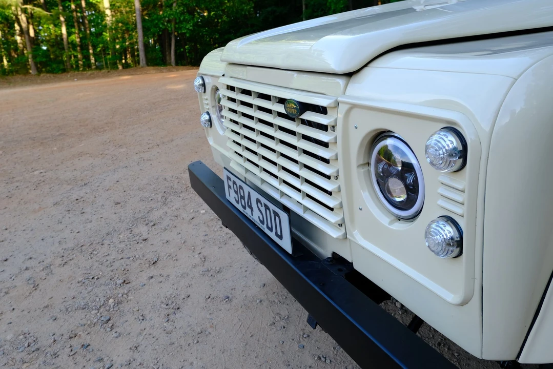 1989 Land Rover Defender 110 - Image 26 of 31
