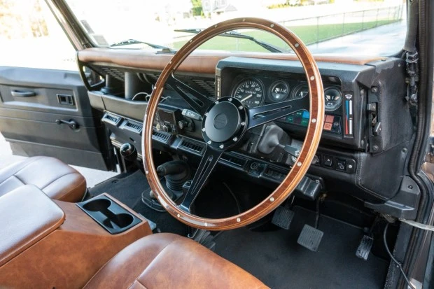 1989 Land Rover Defender 110 - Image 5 of 8