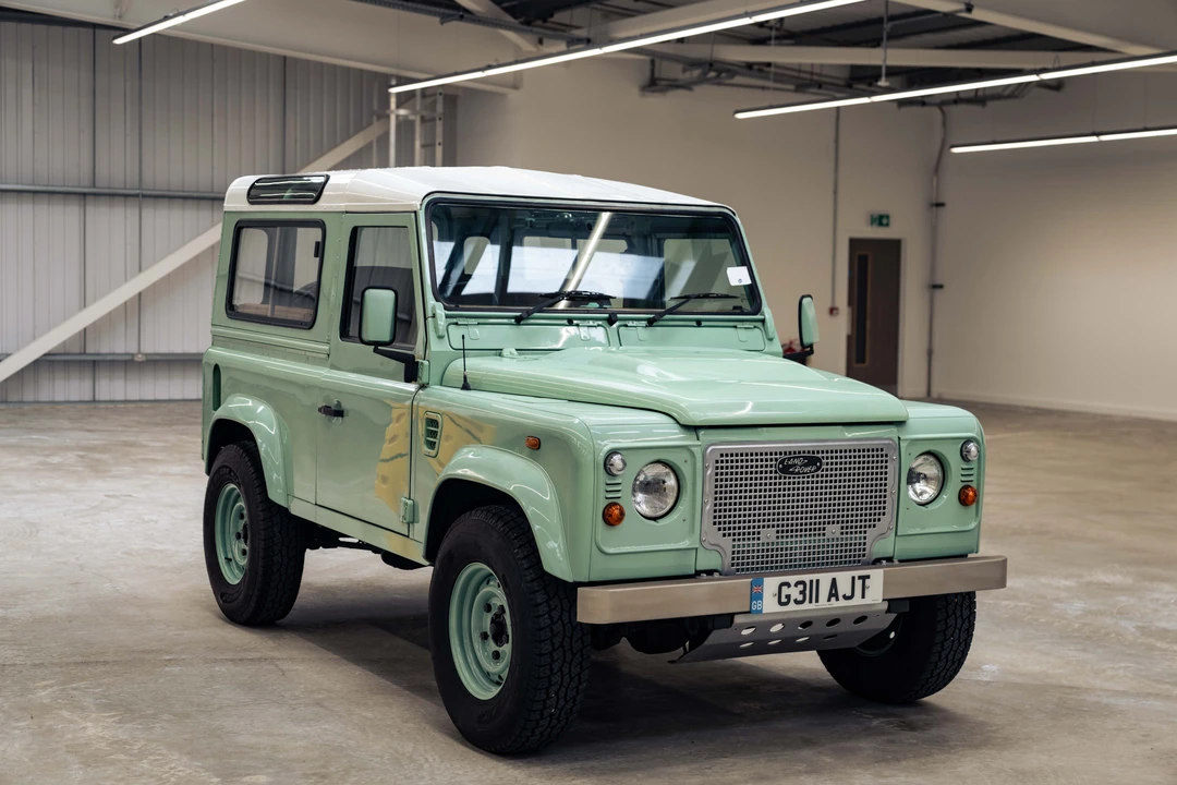 1992 Land Rover Defender 90 - Image 3 of 31