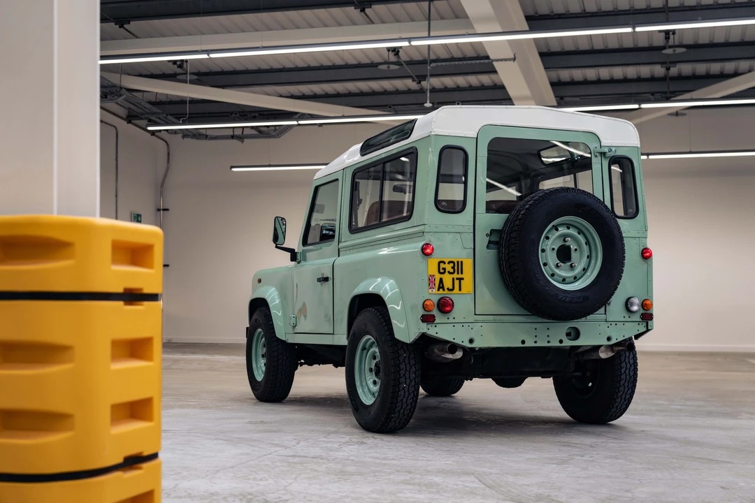 1992 Land Rover Defender 90 - Image 24 of 31