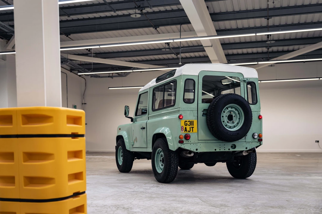 1992 Land Rover Defender 90 - Image 25 of 31