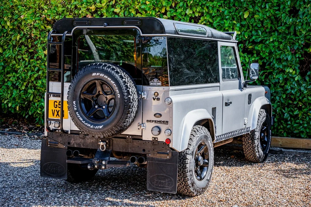 1989 Land Rover Defender 90 - Image 2 of 30