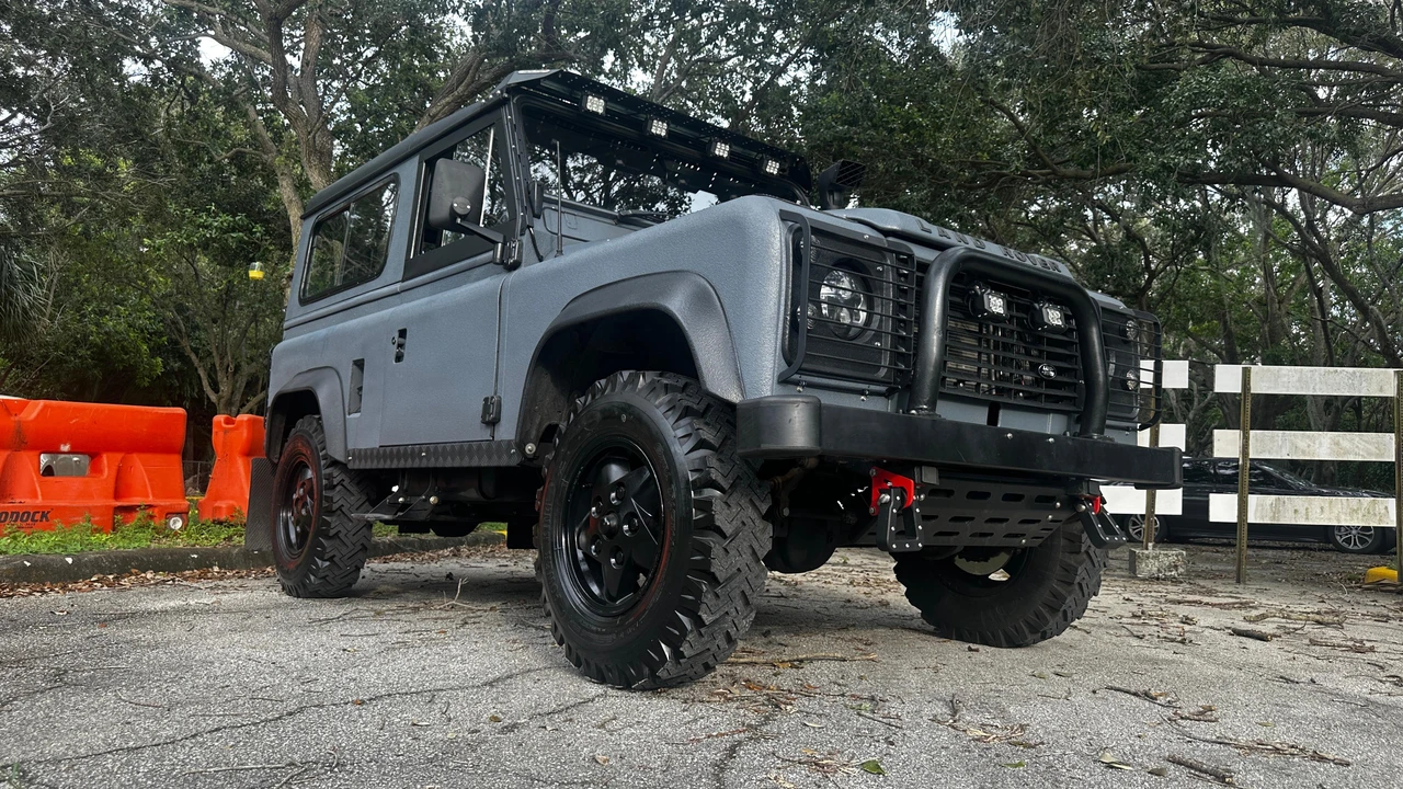 1989 Land Rover Defender 90 - Image 23 of 31