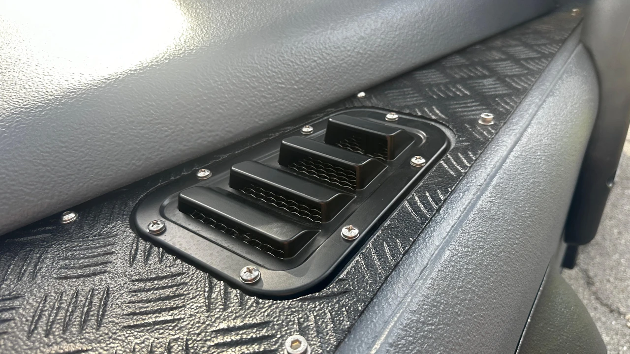 1989 Land Rover Defender 90 - Image 31 of 31