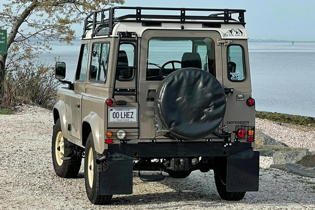 1989 Land Rover Defender 90 - Image 5 of 31