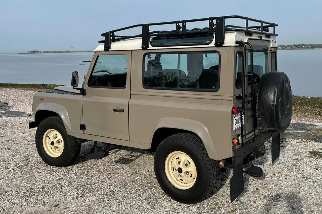 1989 Land Rover Defender 90 - Image 4 of 31