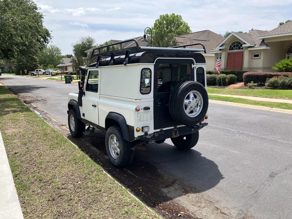 1989 Land Rover Defender 90 - Image 6 of 31