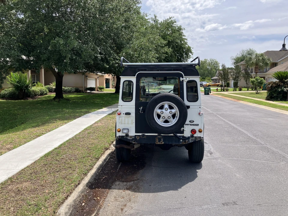 1989 Land Rover Defender 90 - Image 10 of 31