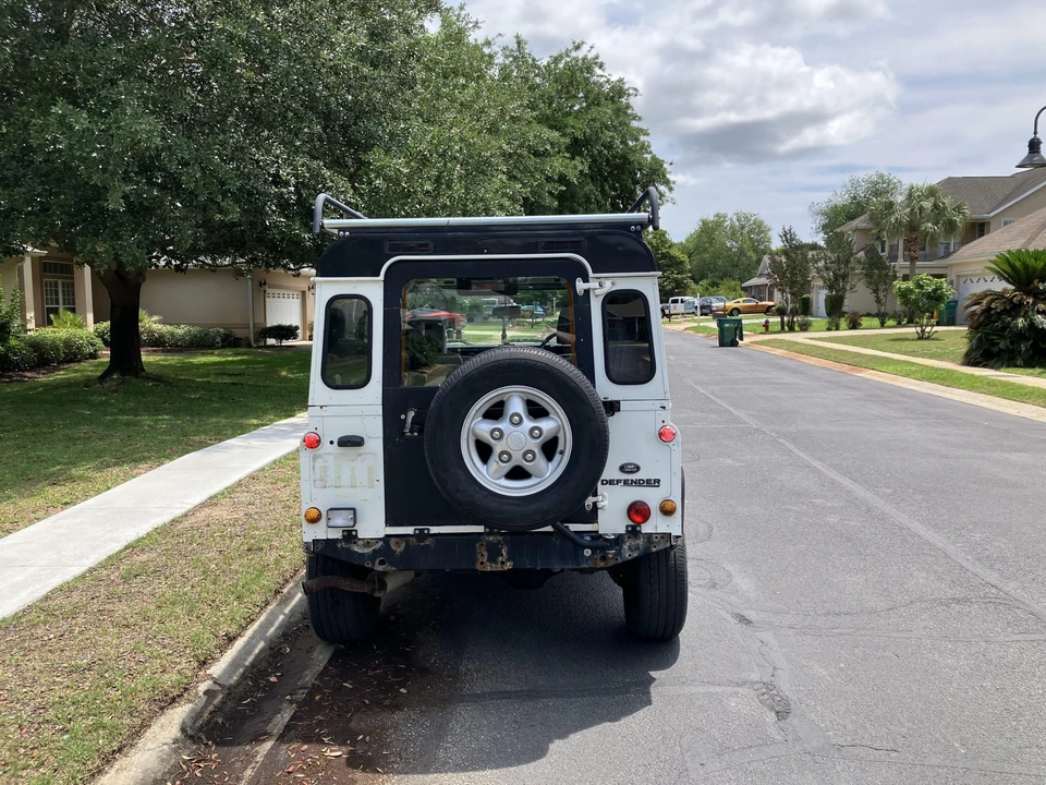 1989 Land Rover Defender 90 - Image 11 of 31